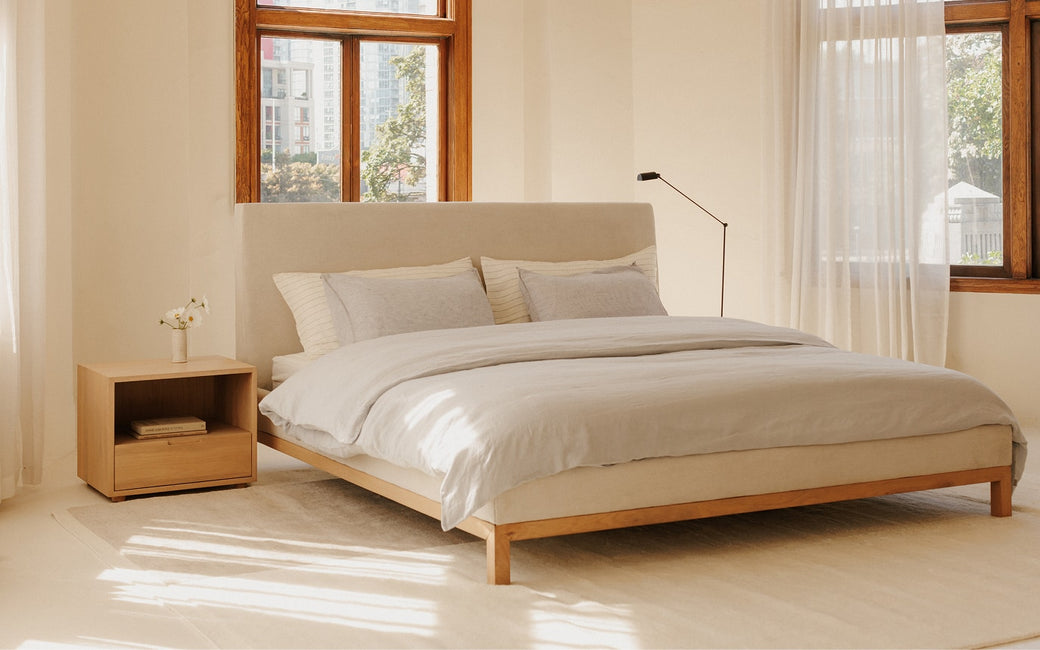 Harbour Bed, Queen, Pale Oak