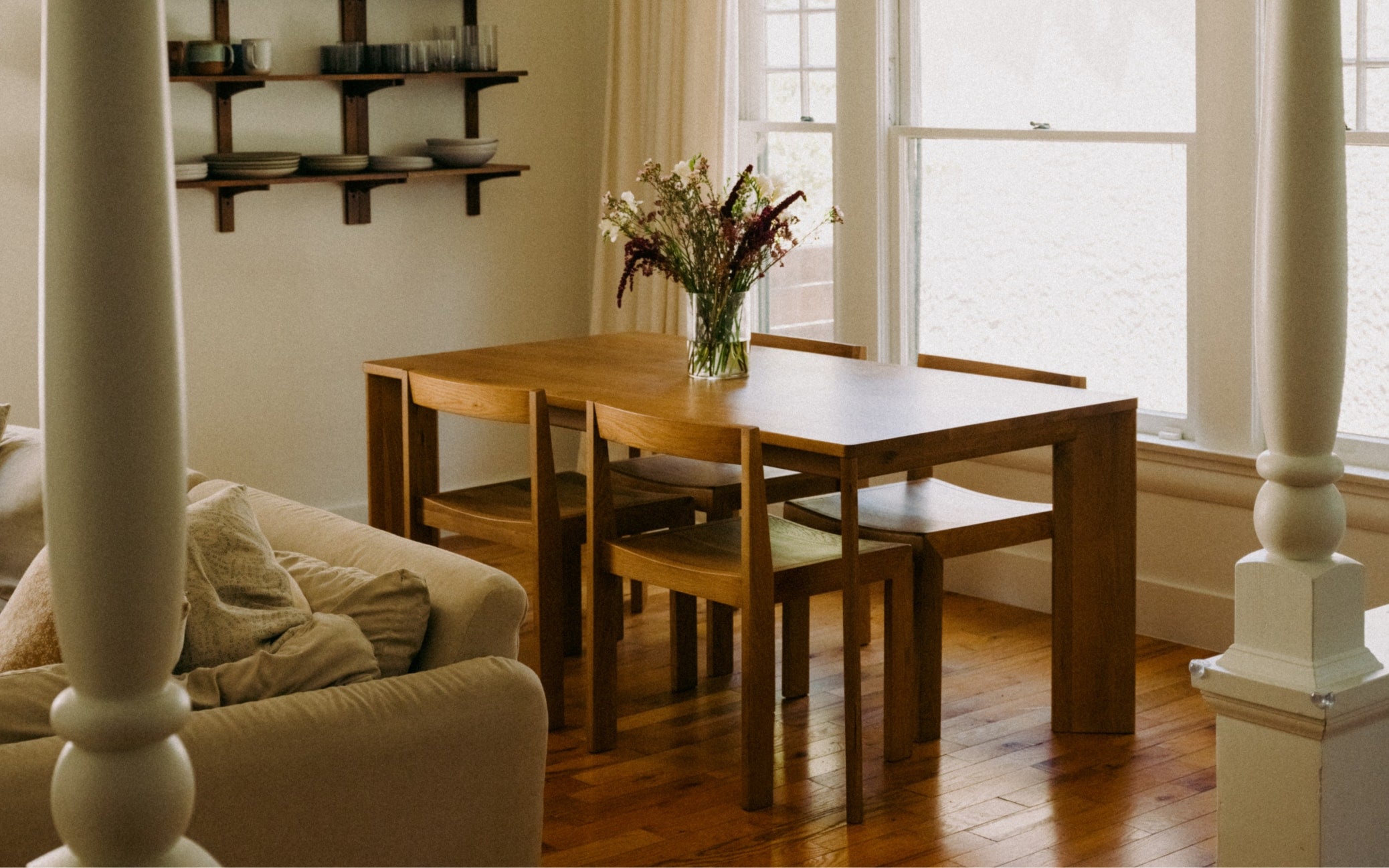 Frame Dining Table, Seats 4-6 People, Oak
