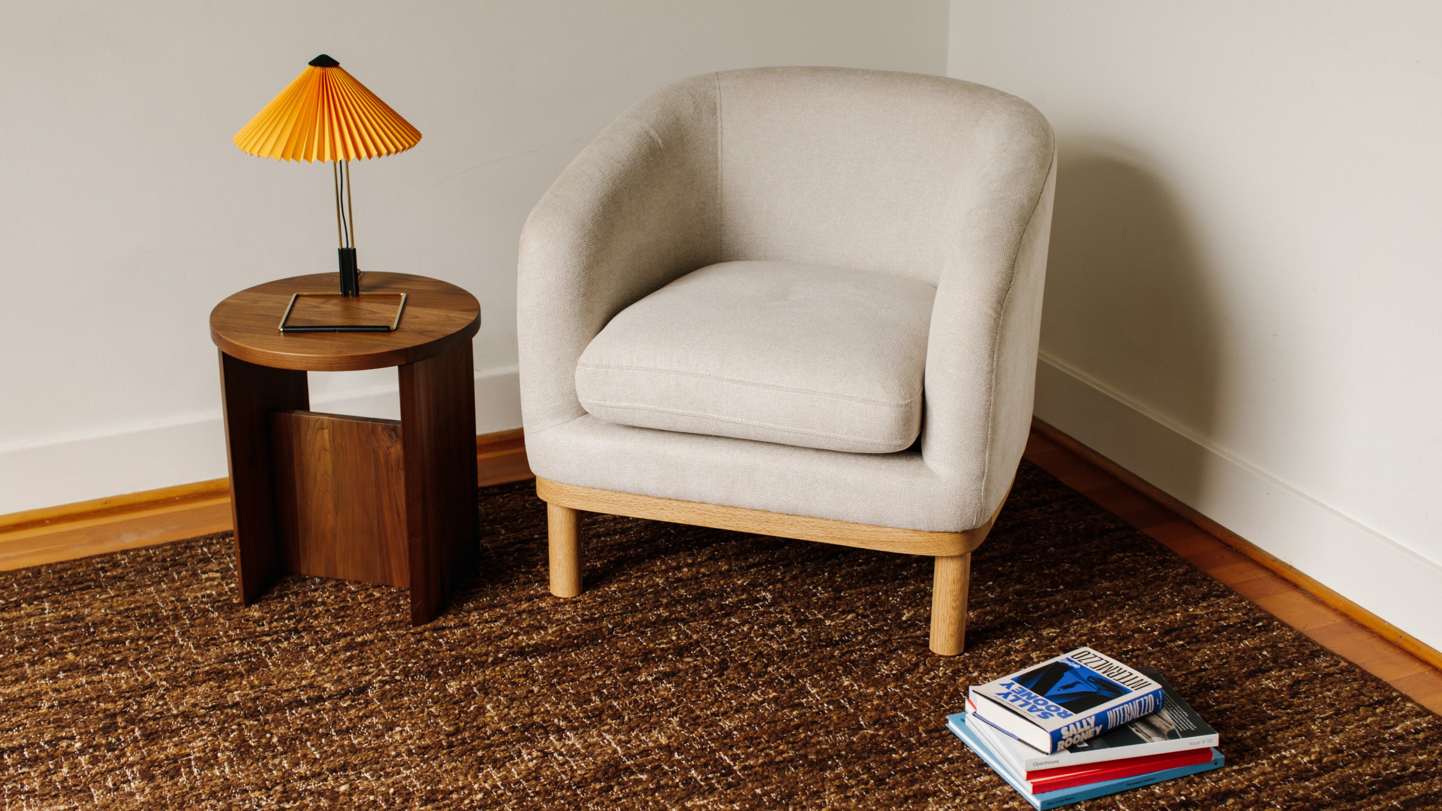 Smooth Moves Lounge Chair - Thumbnail 5