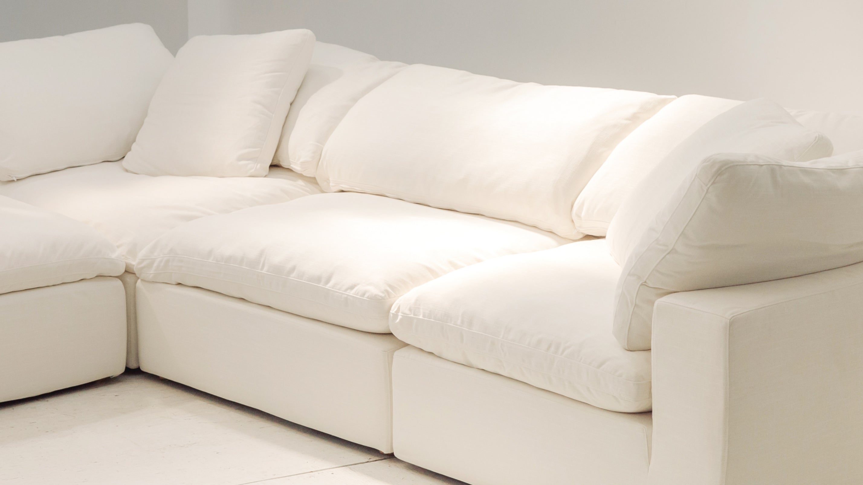 Movie Night™ Armless Chair, Standard, Cream Linen - Image 3