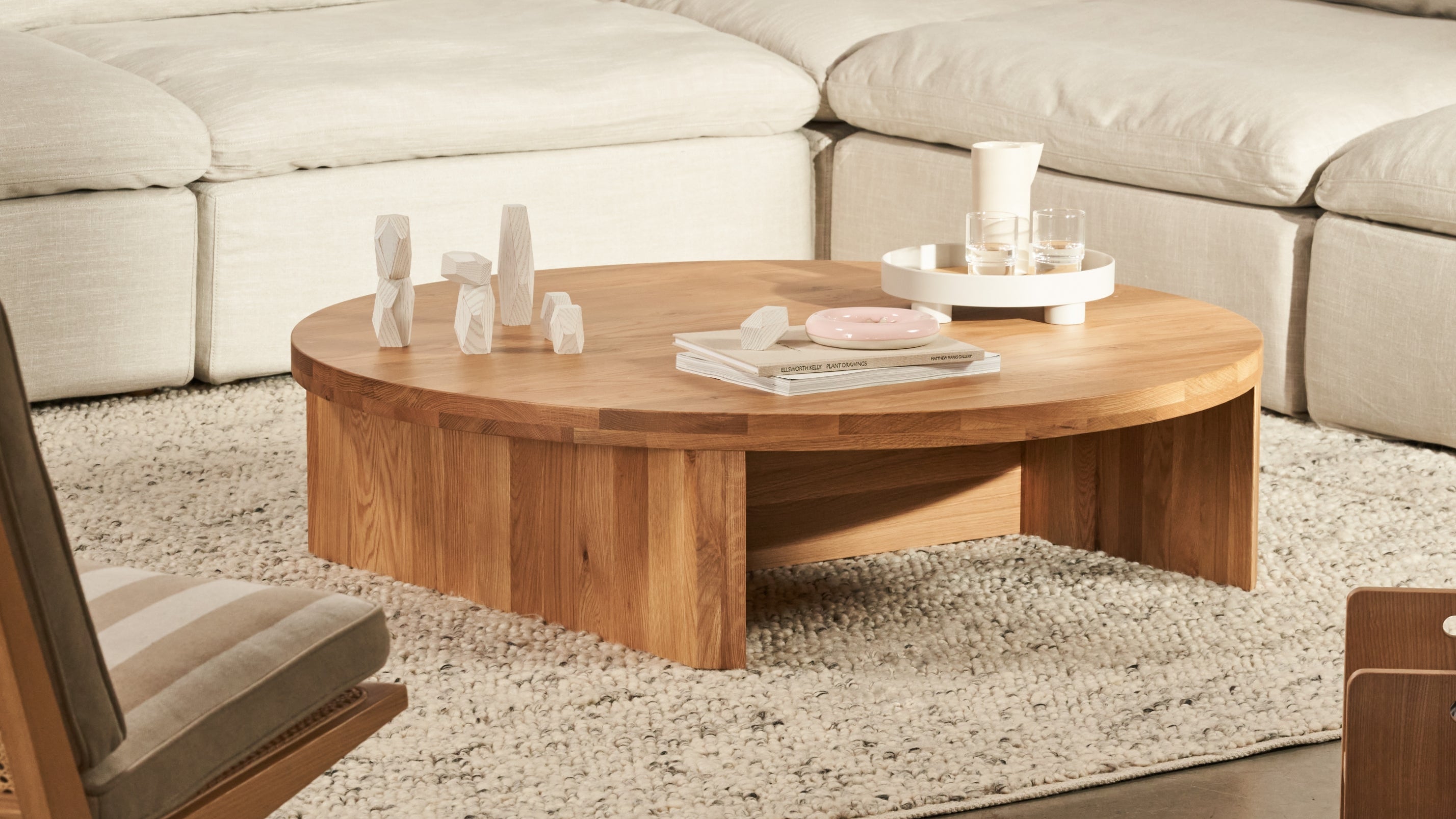 Field Coffee Table Round, Oak