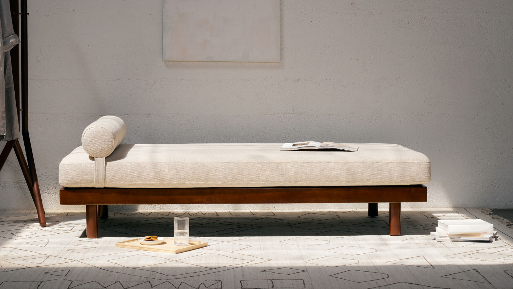 Doze Off Daybed, Ecru