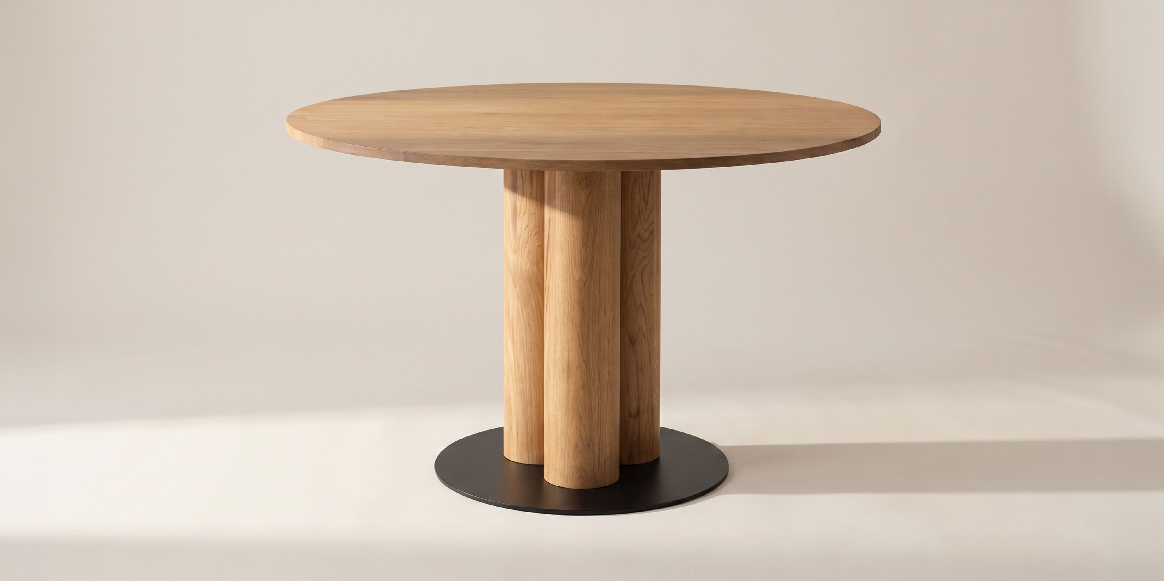 Formation Dining Table, Seats 4-5 People, Oak