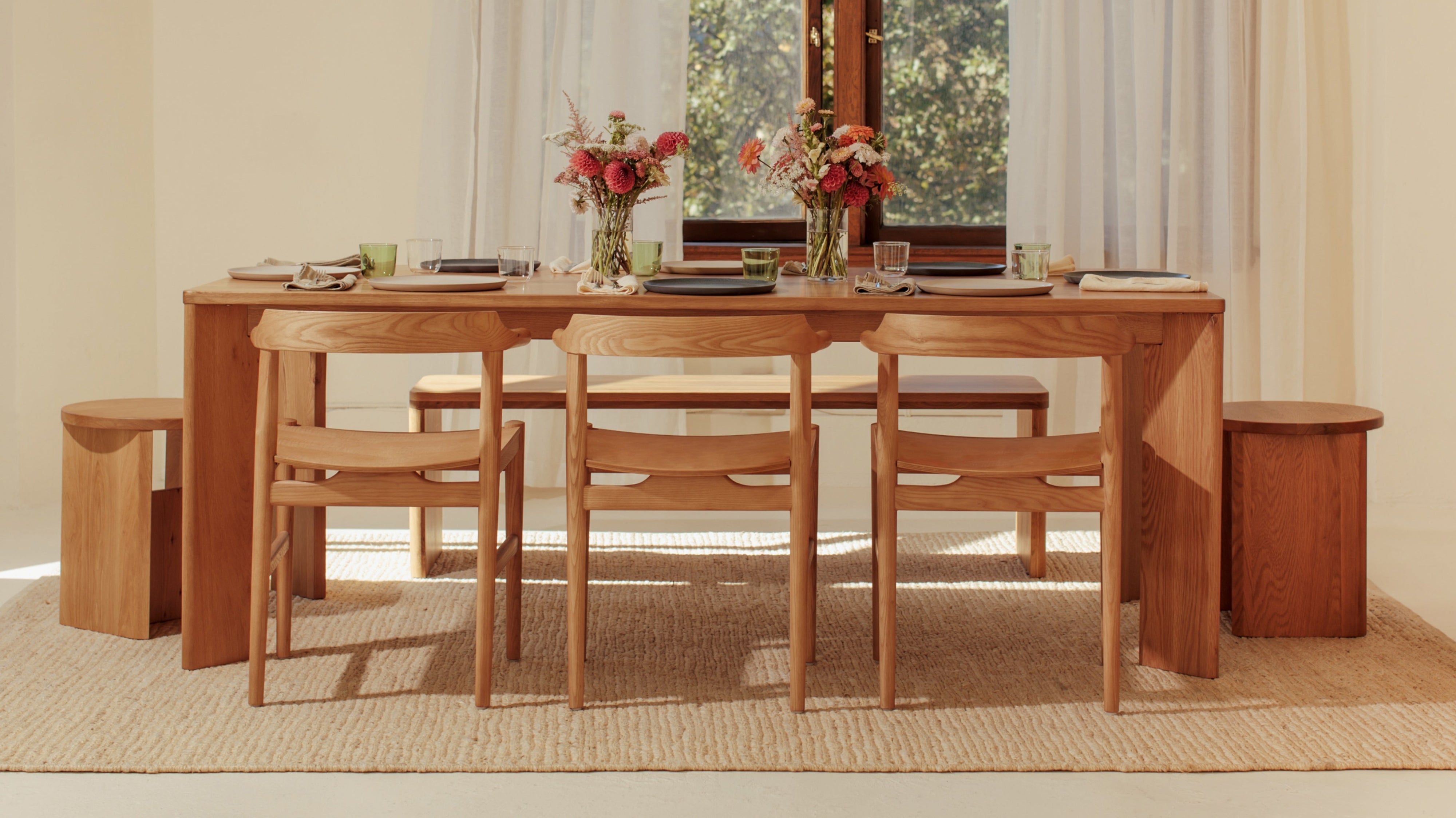 Frame Dining Table, Seats 4-6 People, Oak