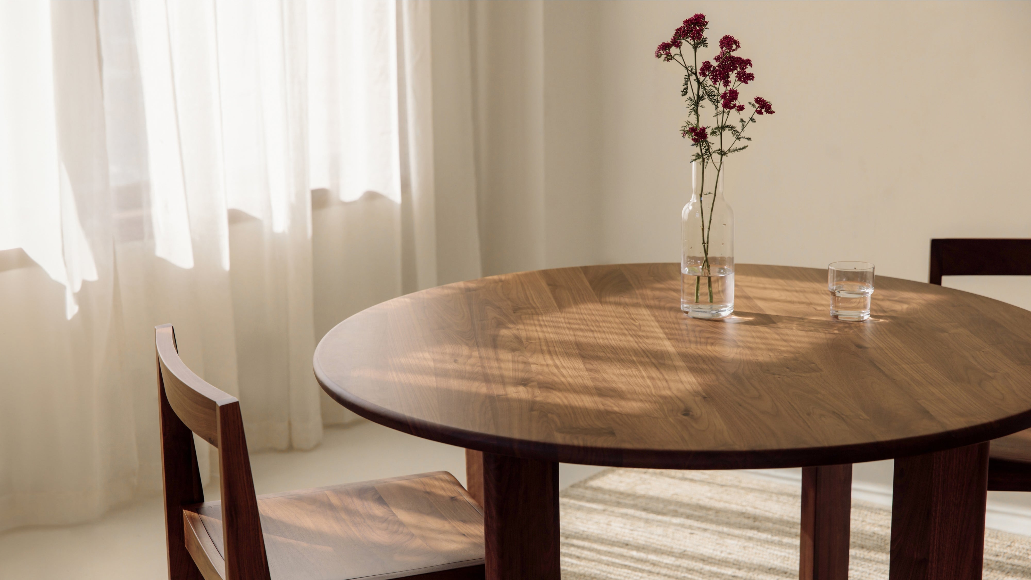 Frame Round Dining Table, Seats 4-5 People, American Walnut - Image 6