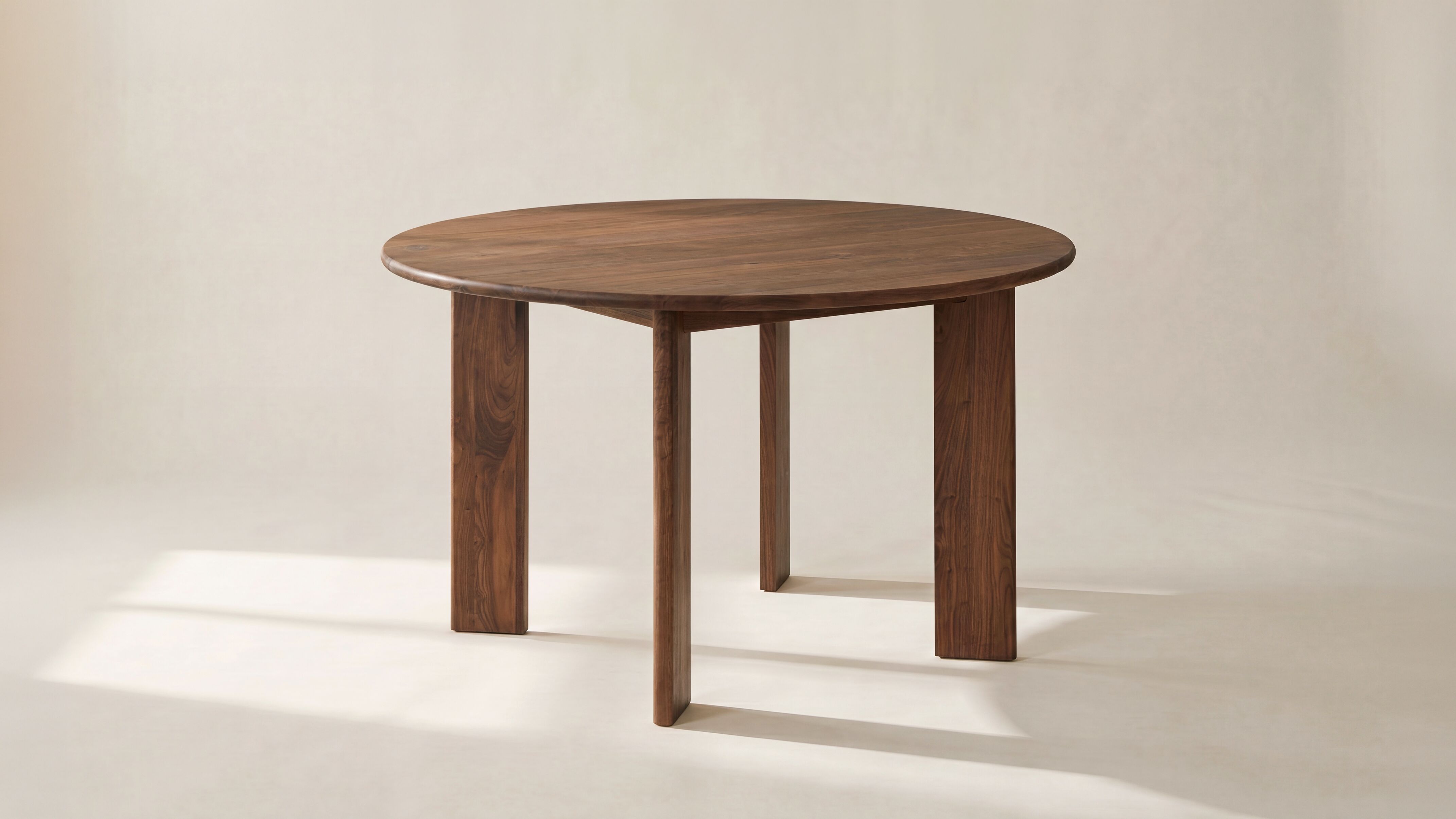 Frame Round Dining Table, Seats 4-5 People, Oak - Sundays Company