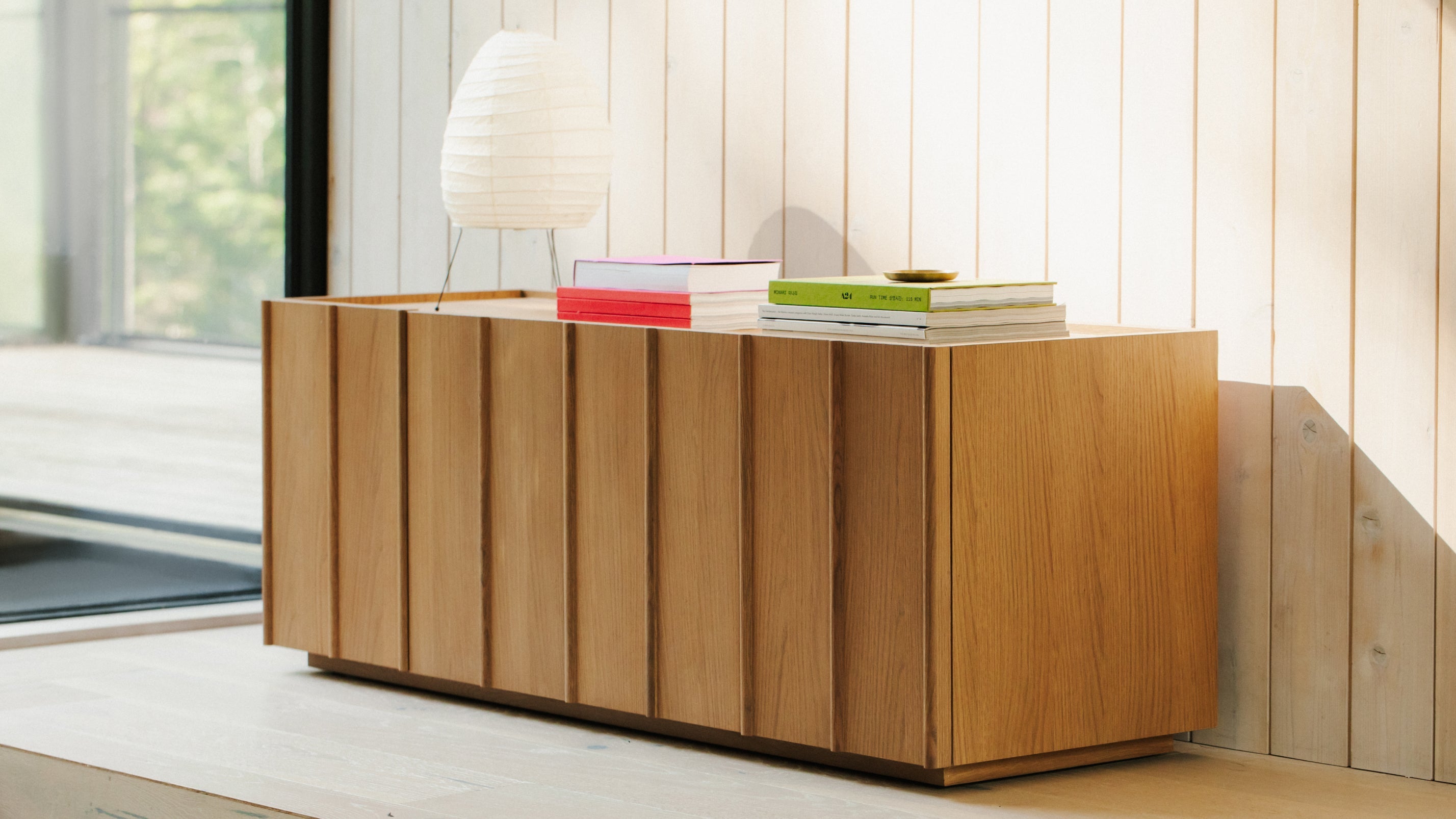Tidal Media Unit, Oak