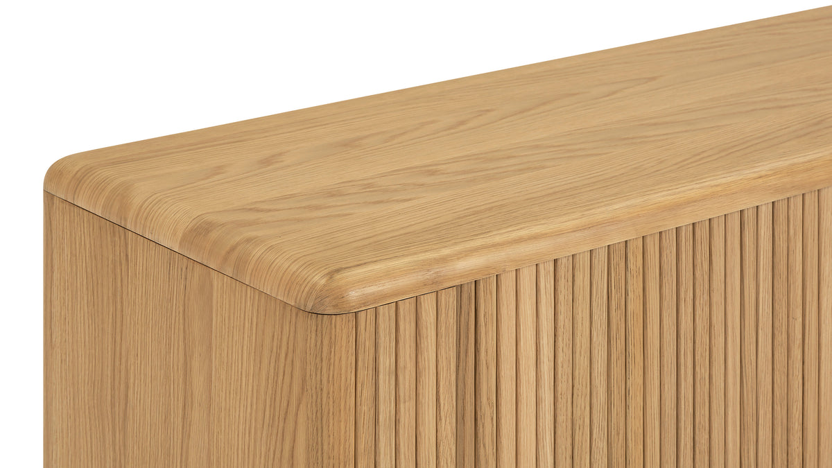 Main Stage Media Unit, White Oak — alternate view