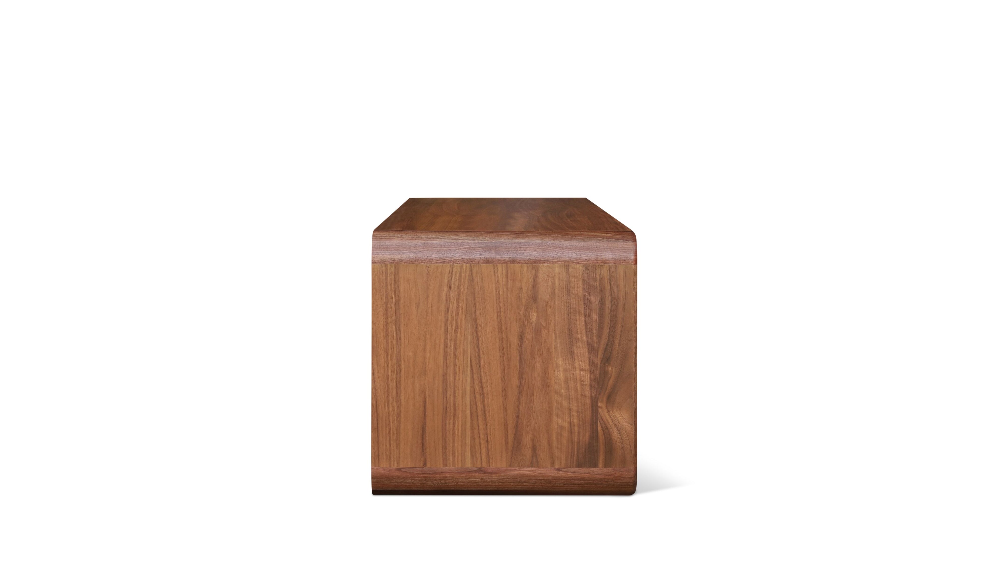 Call Me Media Unit, Walnut