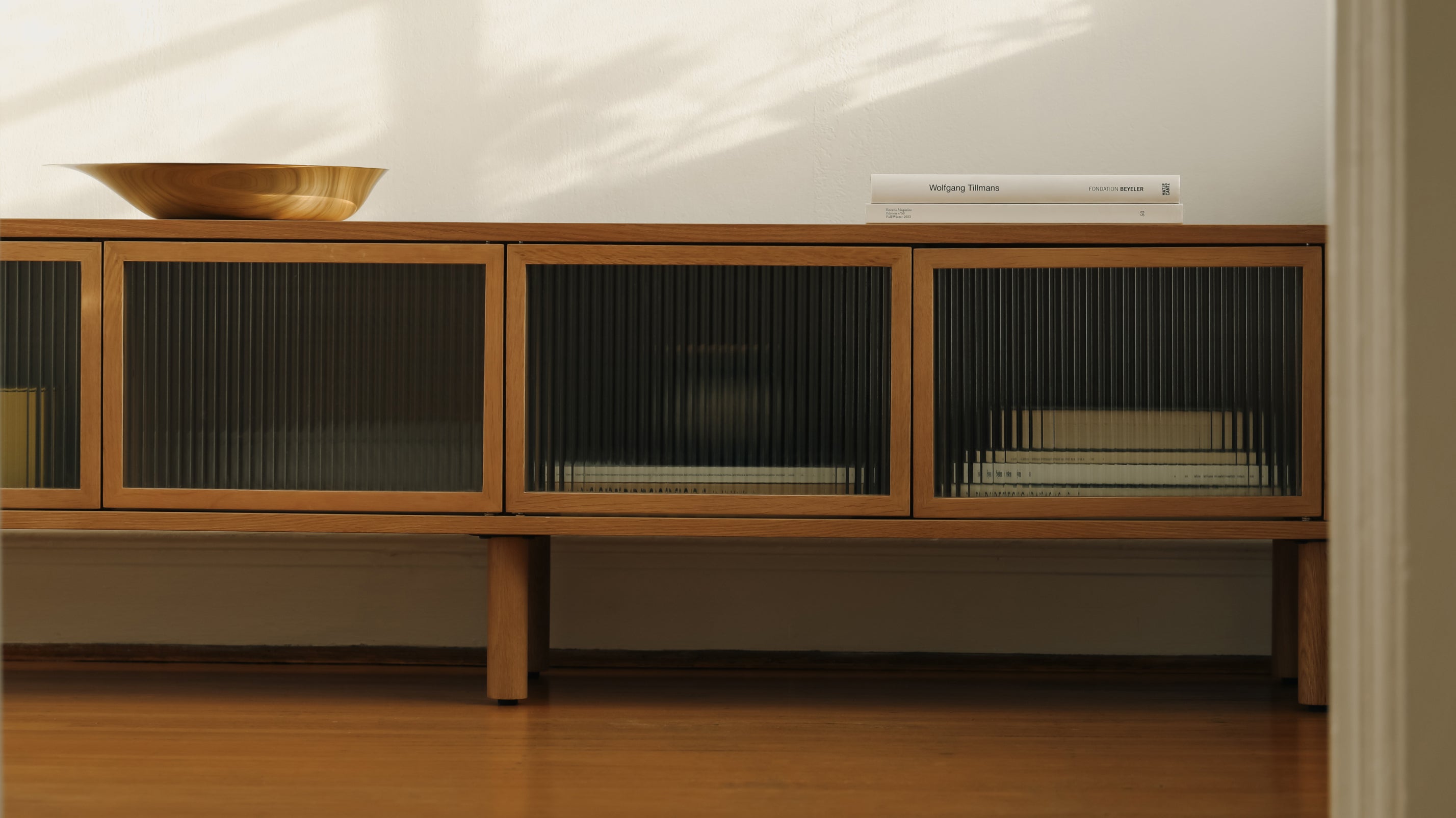 Showcase Media Unit, White Oak