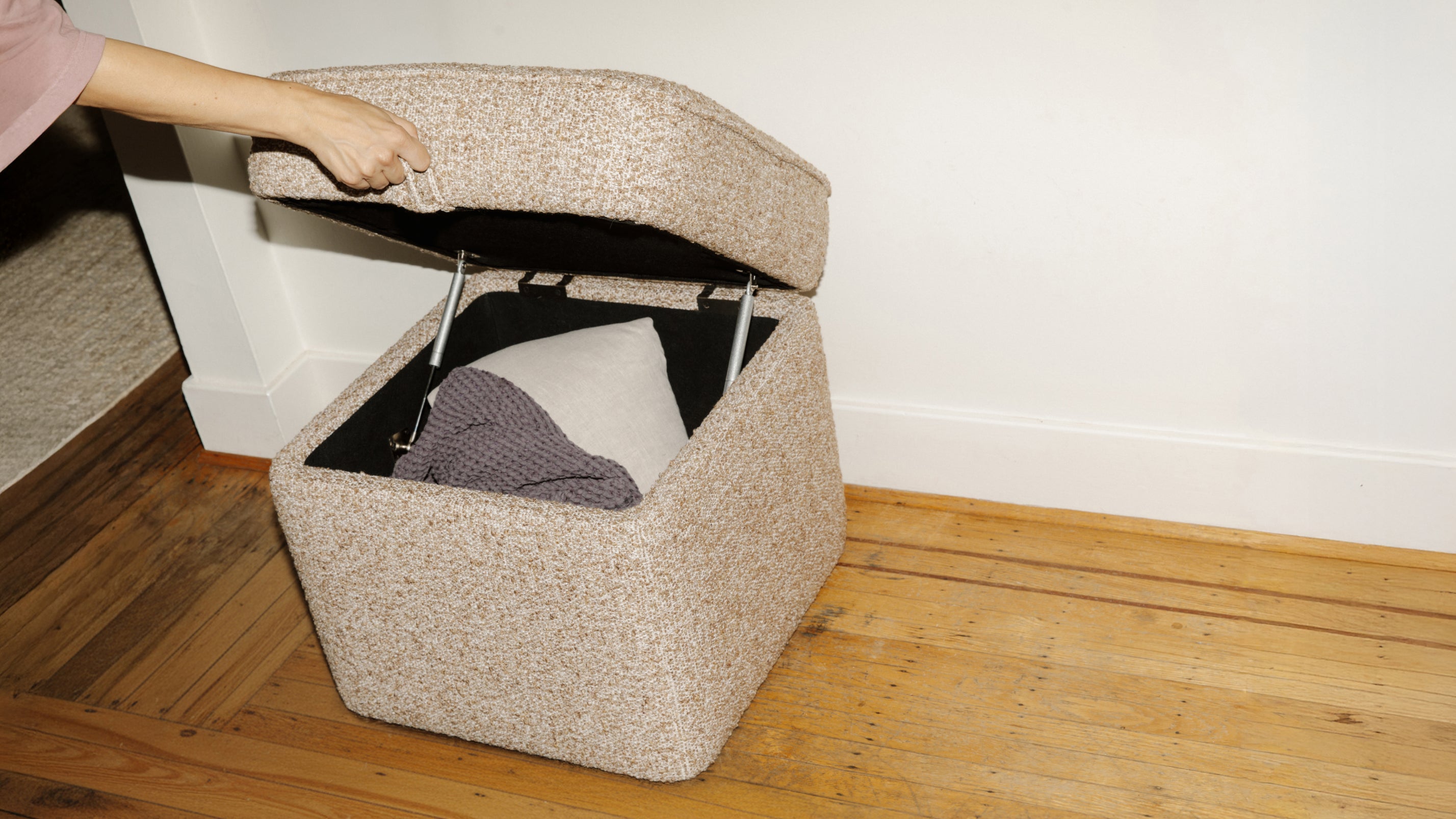 Pod Storage Ottoman, Small, Teddy