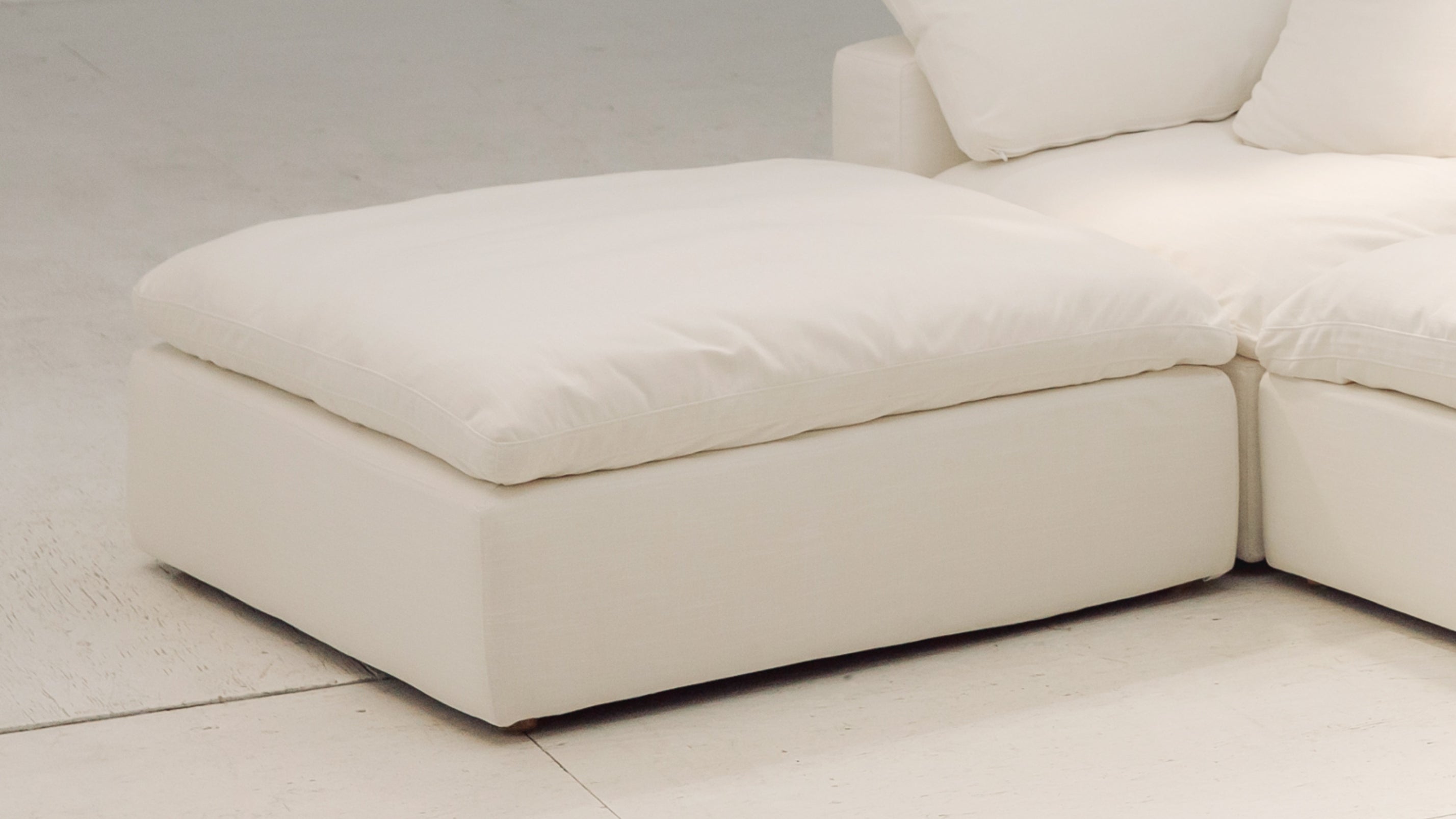 Movie Night™ Ottoman, Large, Cream Linen