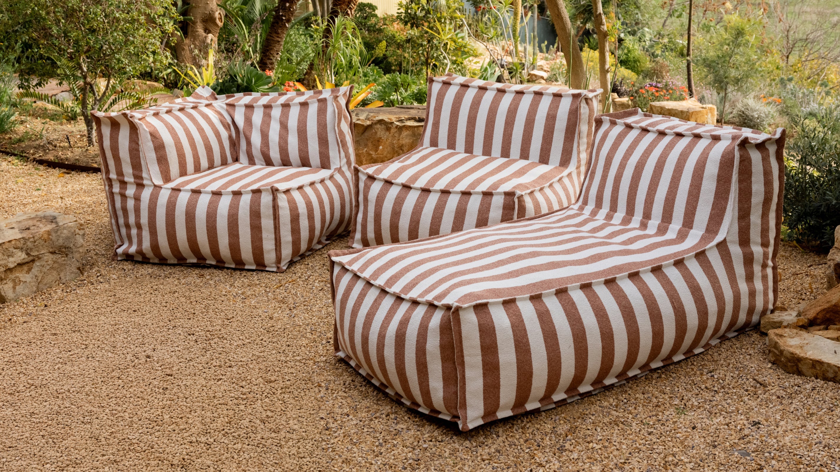 Make Waves Outdoor Chaise, Tuscan Stripe
