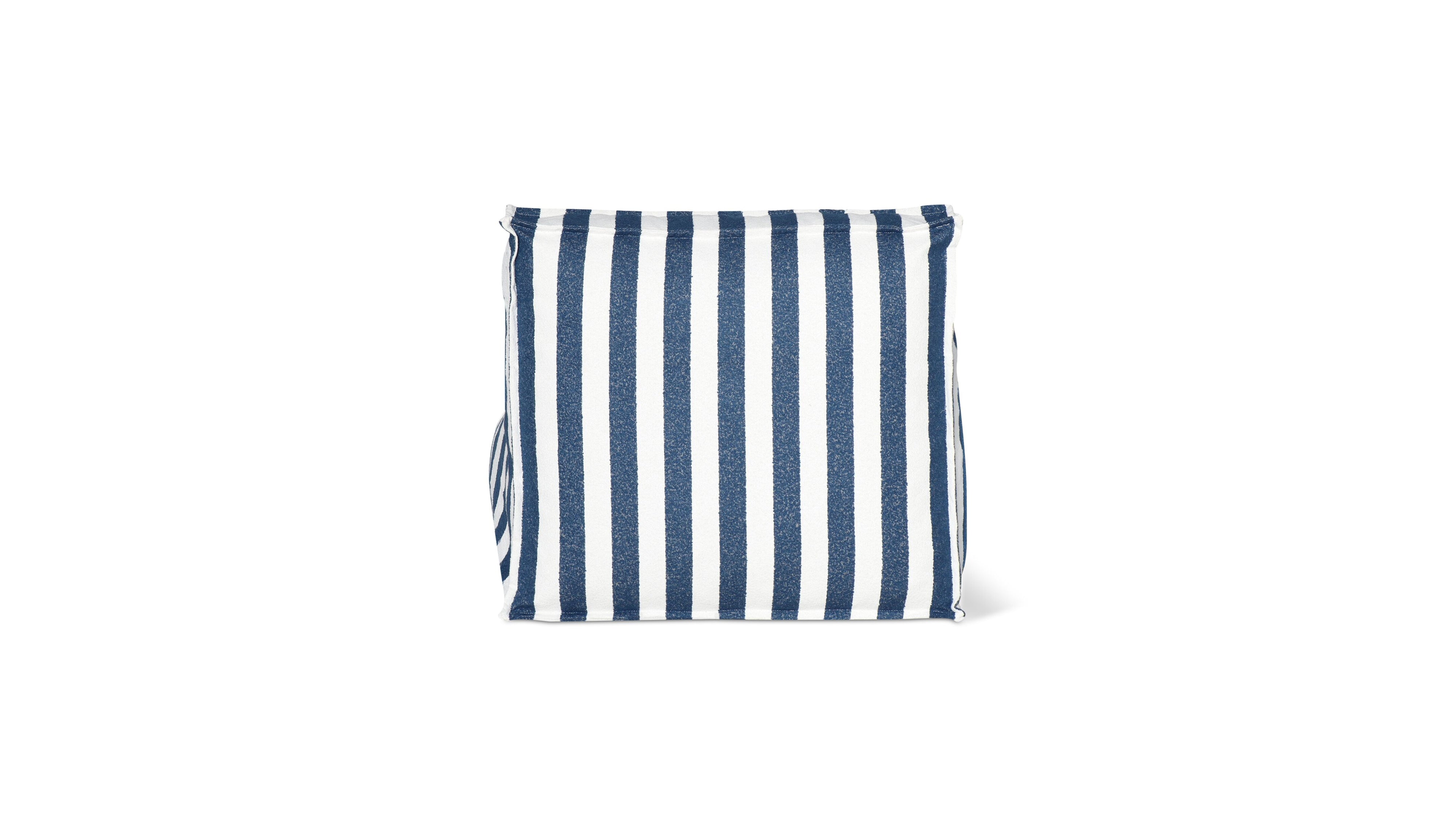 Make Waves Outdoor Chaise, Ocean Stripe
