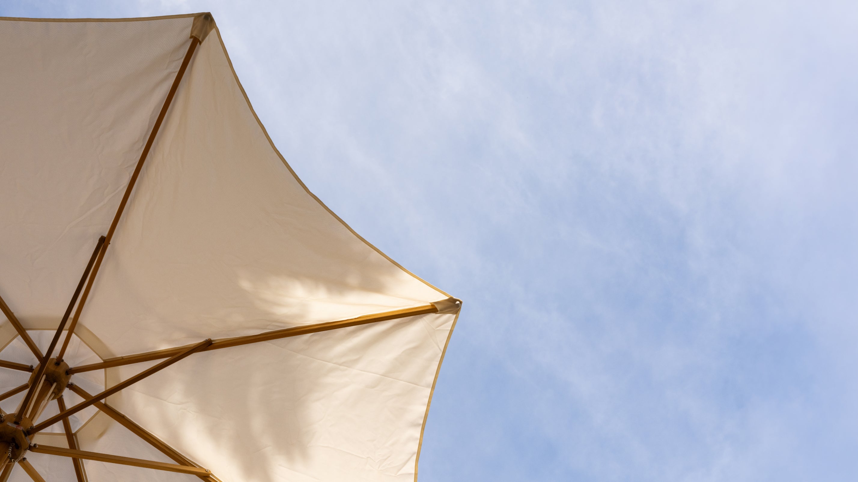 Capri Outdoor Umbrella With Base, Canvas - Sundays CompanyOUT-YB-005-034