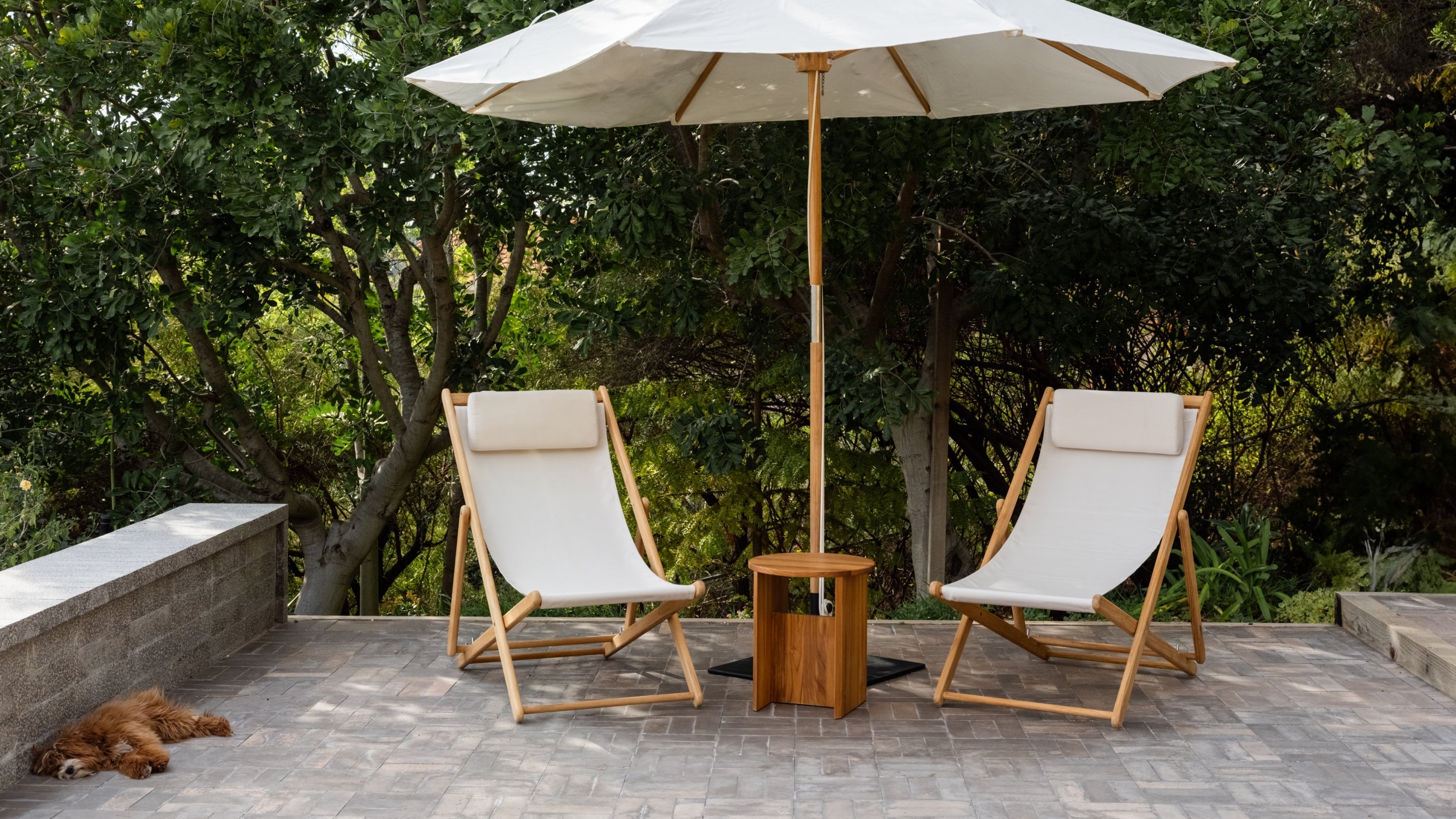 Settle In Outdoor Patio Chair, Small, Canvas