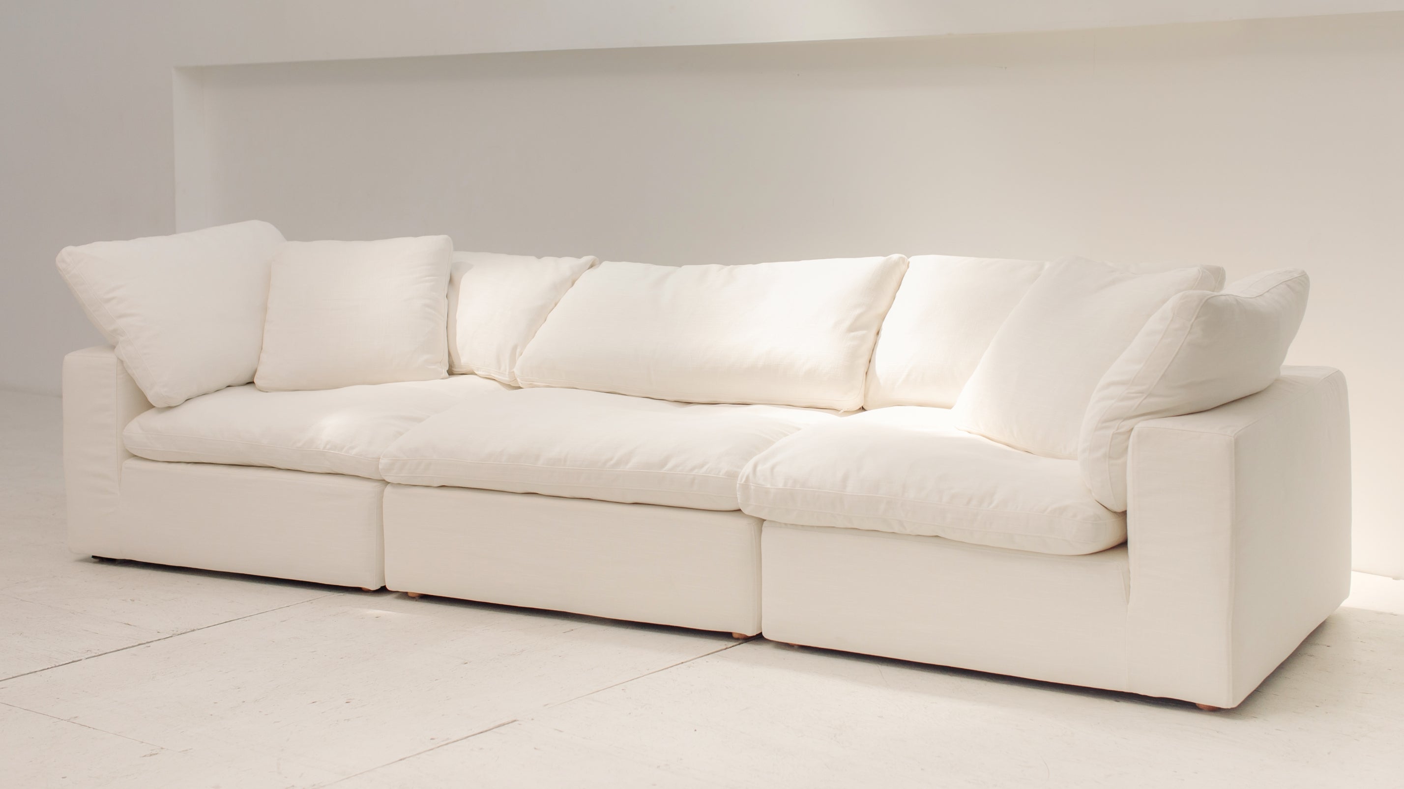 Movie Night™ 3-Piece Modular Sofa, Standard, Cream Linen